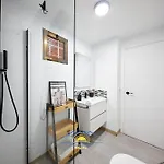 La Luz De *